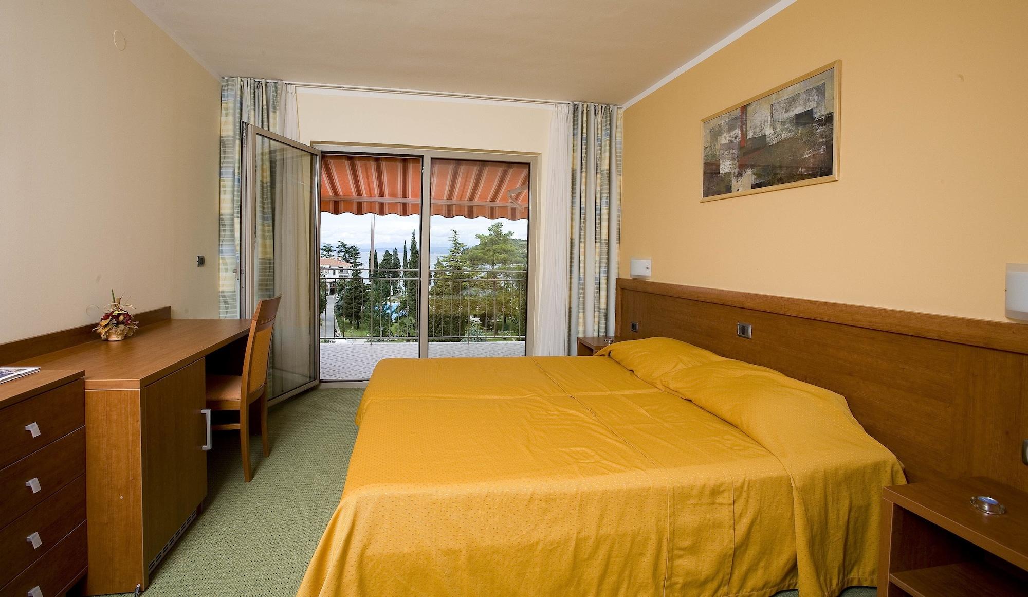 Bioenergy Resort Salinera Apartments Strunjan Bagian luar foto