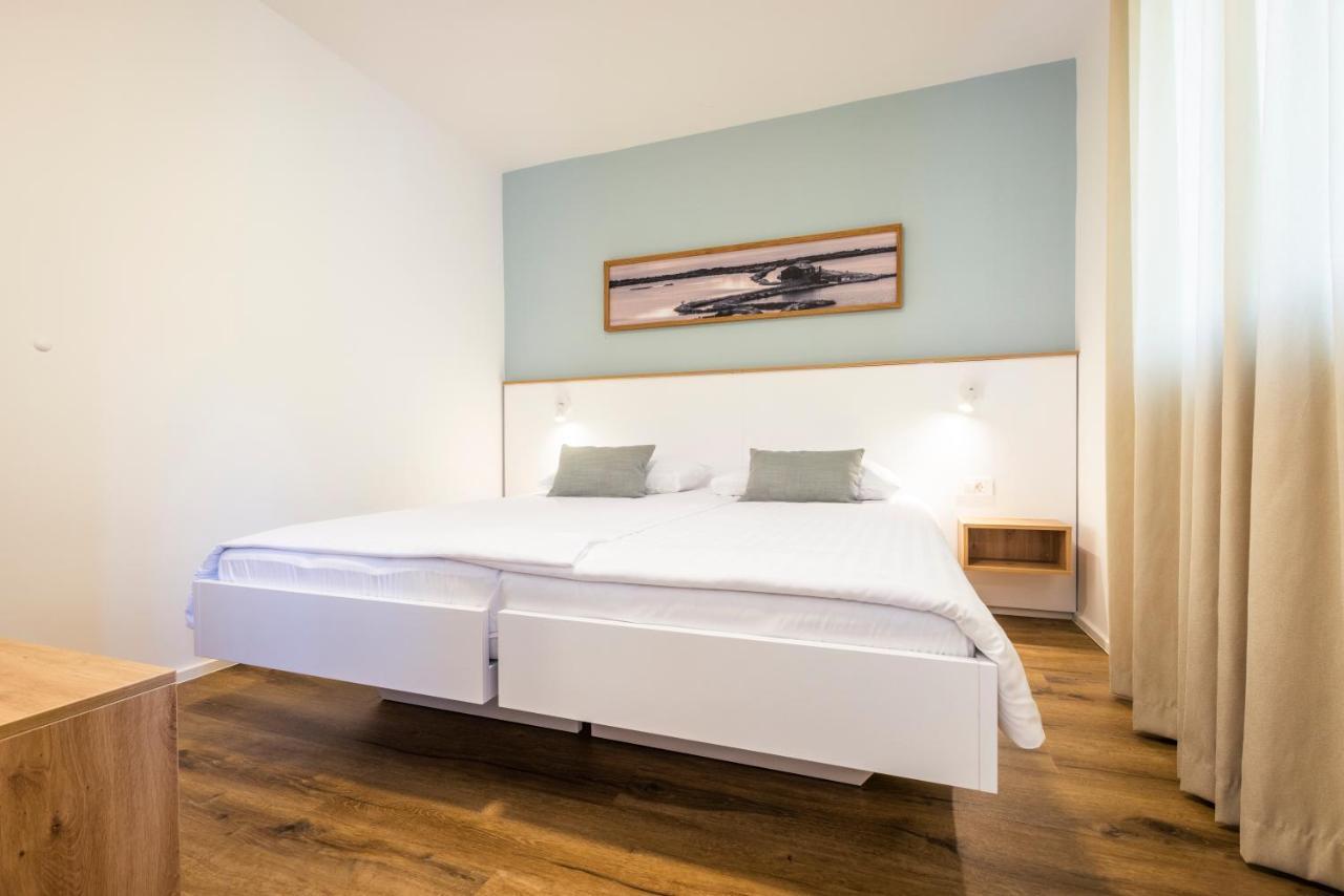 Bioenergy Resort Salinera Apartments Strunjan Bagian luar foto