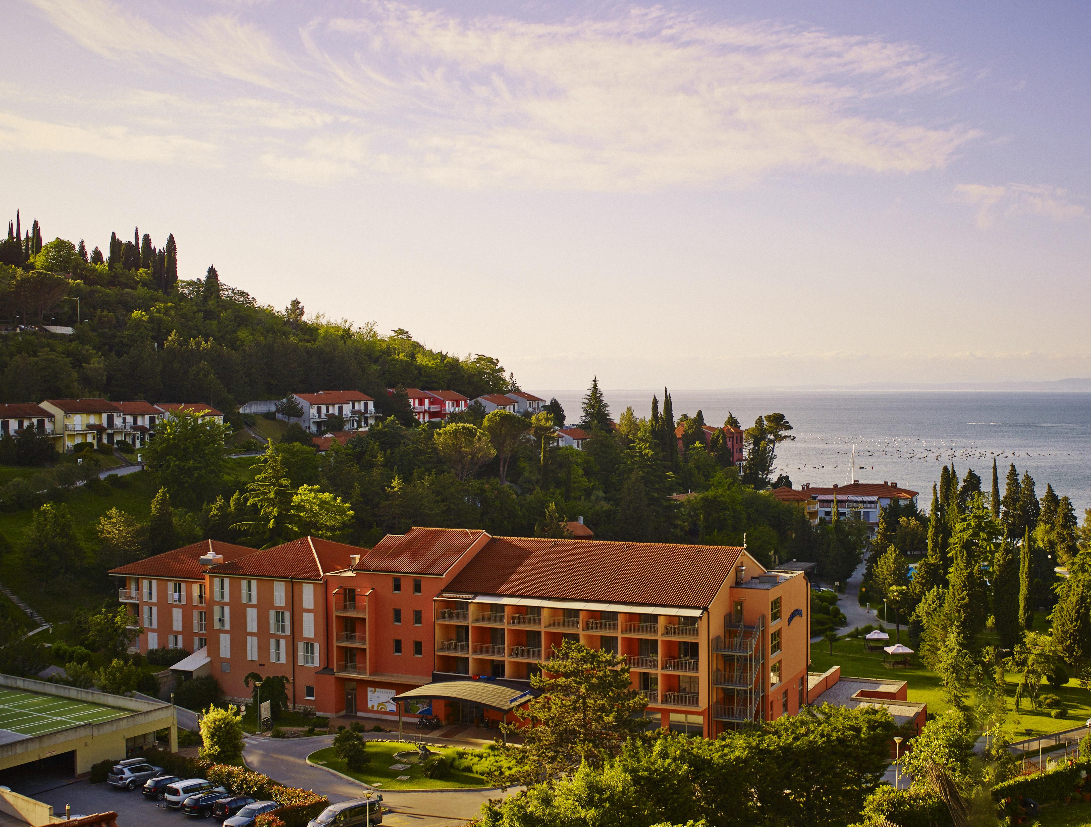 Bioenergy Resort Salinera Apartments Strunjan Bagian luar foto