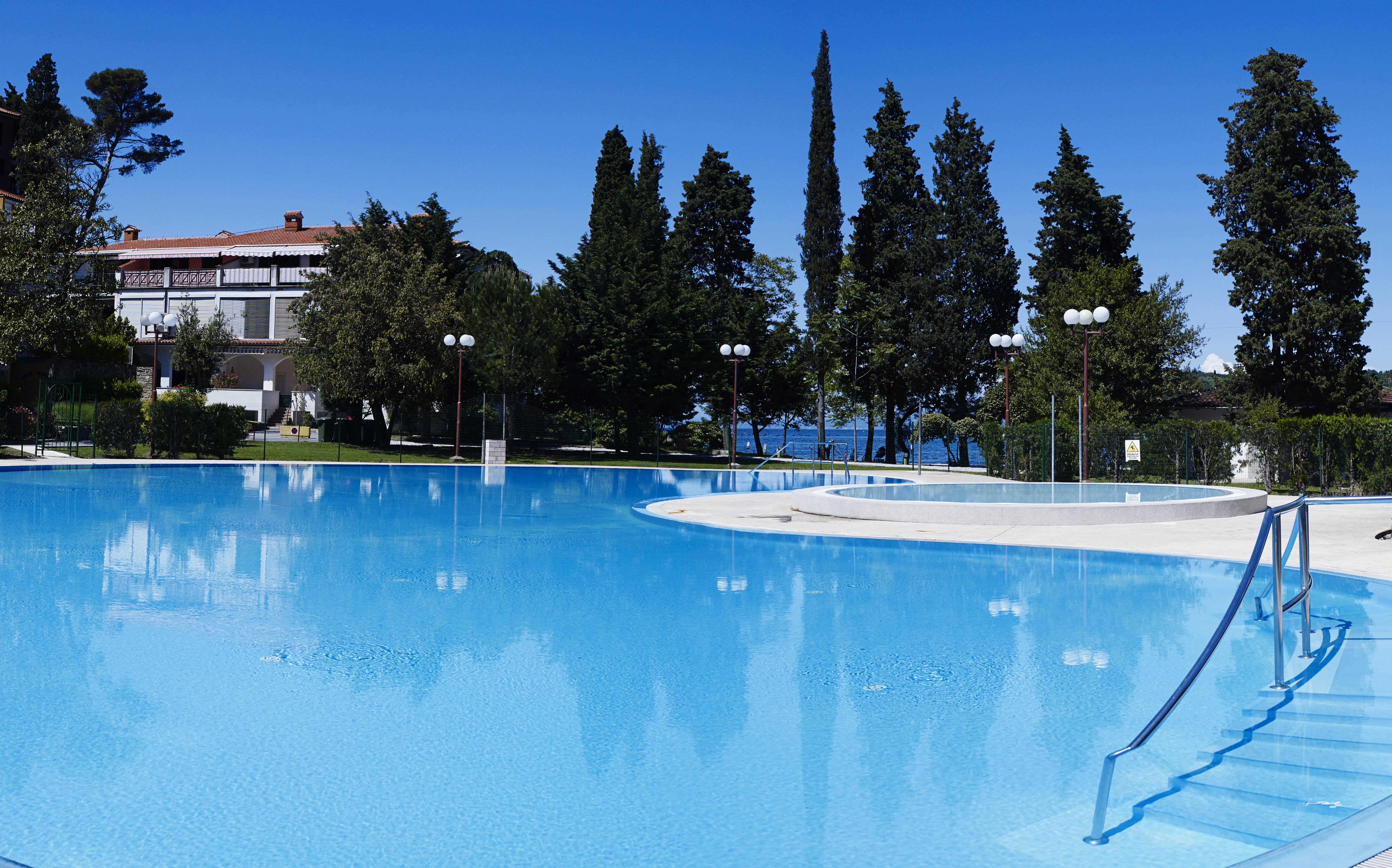 Bioenergy Resort Salinera Apartments Strunjan Bagian luar foto