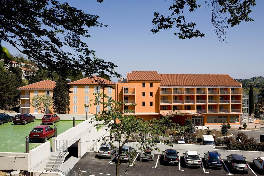 Bioenergy Resort Salinera Apartments Strunjan Bagian luar foto